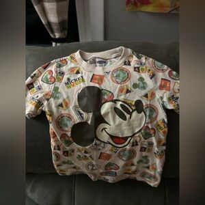 Old Navy Disney Mickey Mouse Toddler T-shirt Size 3T Short Sleeve
